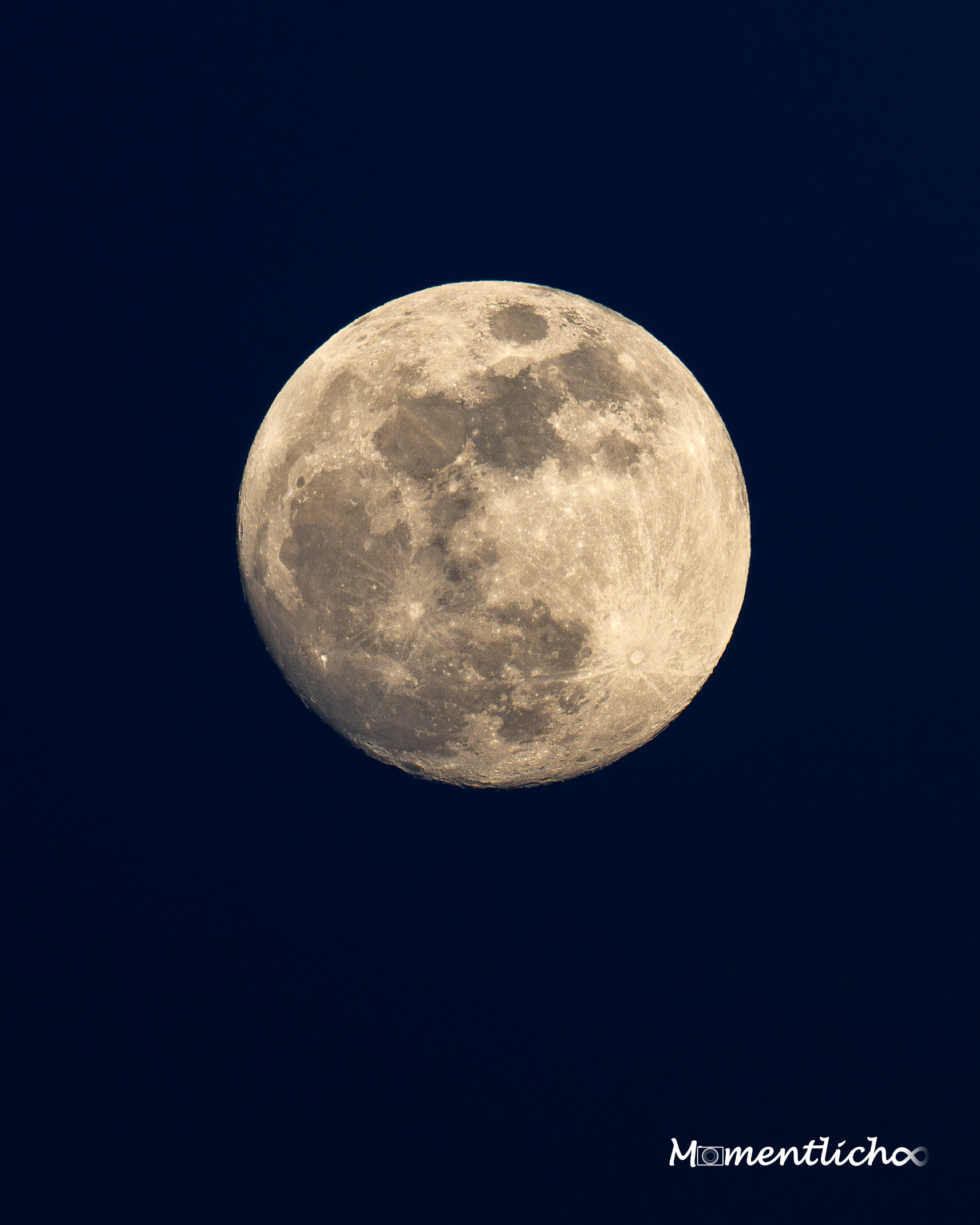 Unser Mond (Nikon Z6III & Nikkor AF-S 500mm F/5.6 PF)